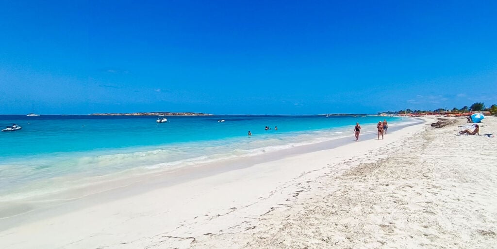 Hotels Orient Bay St Martin