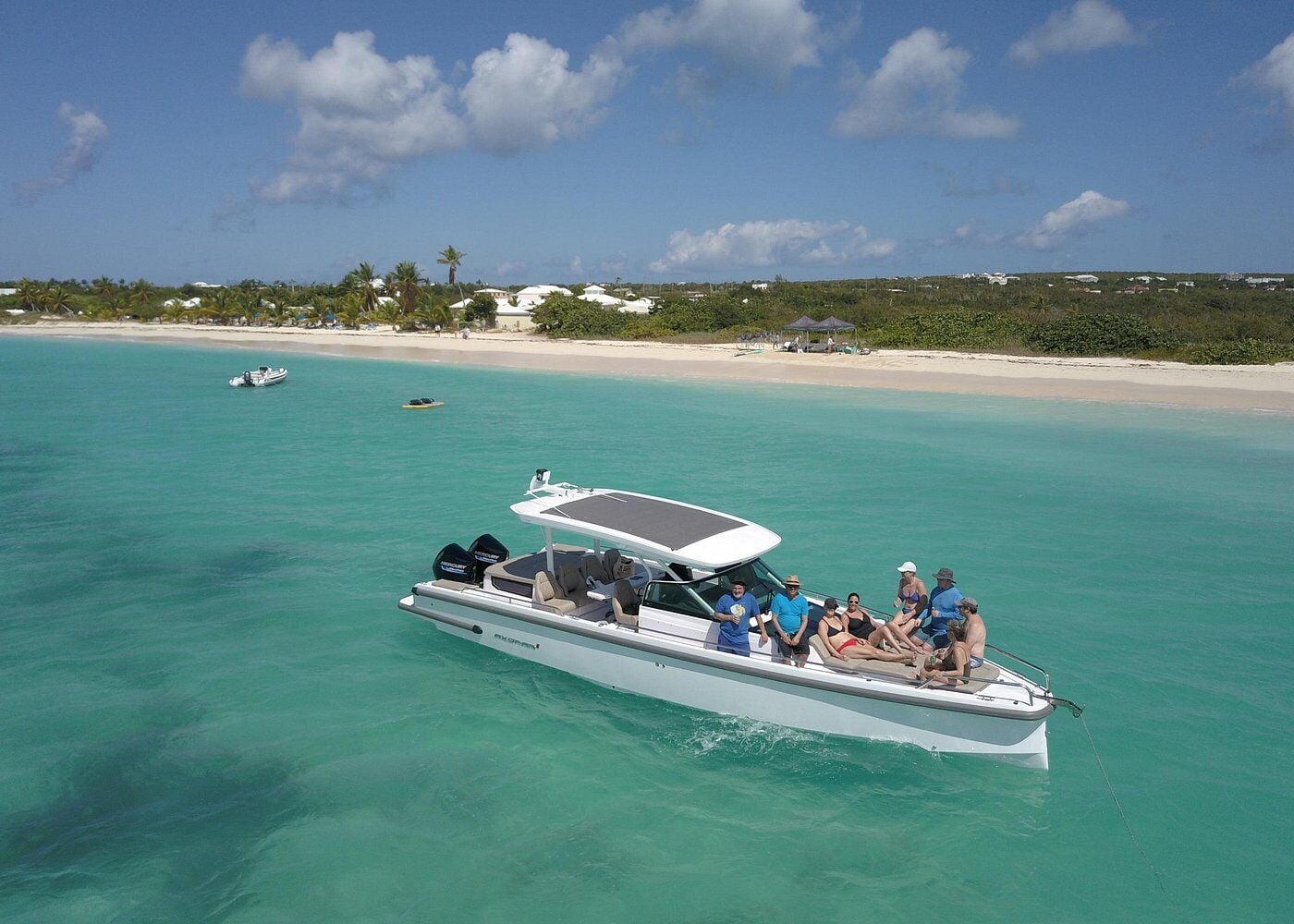 Boat tours St Martin departures from the French side