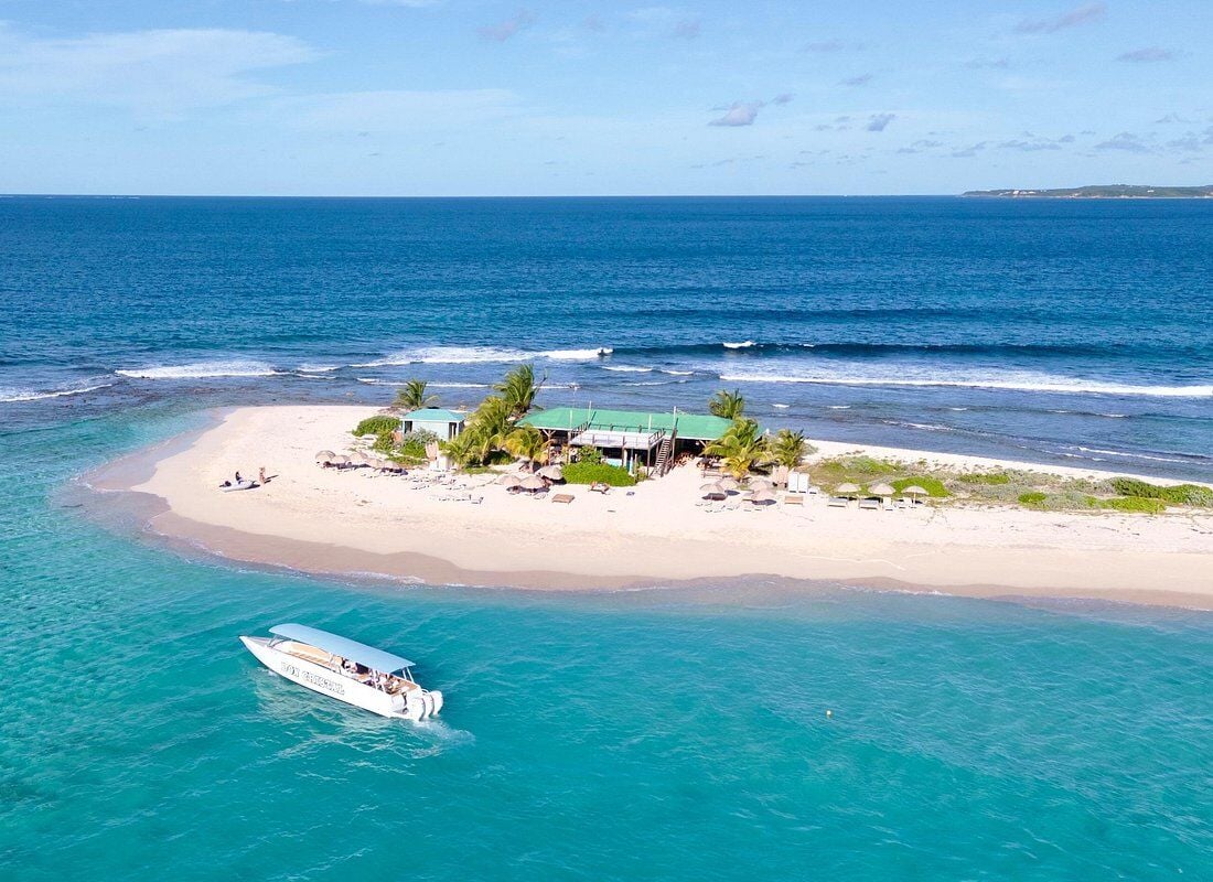 Anguilla in Style speedboat tour — main view