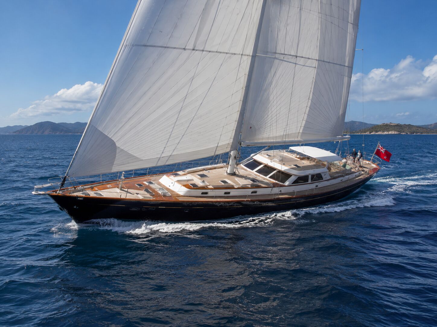WHISPER — Holland Jachtbouw 115ft sailing yacht Sint Maarten